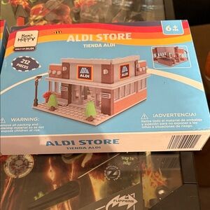 Aldi Store Building Set - Red, Green, Gray